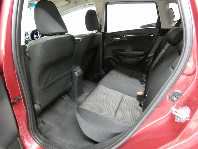 HONDA FIT HYBRID 4WD 2017 Image 31