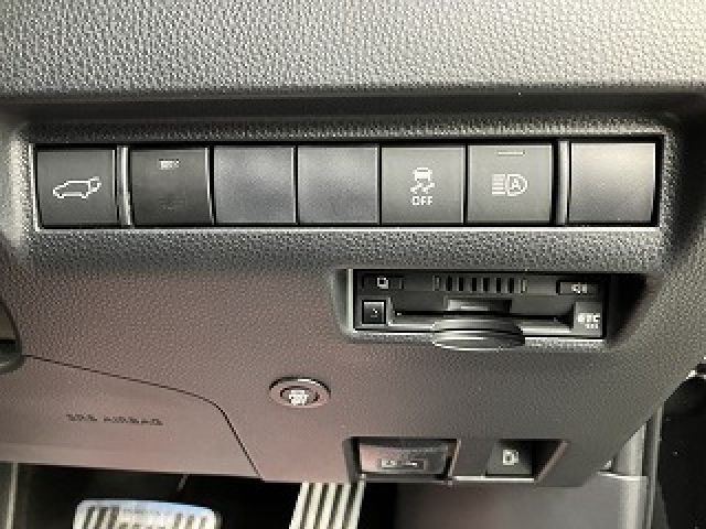 TOYOTA HARRIER HYBRID 2020 Image 31