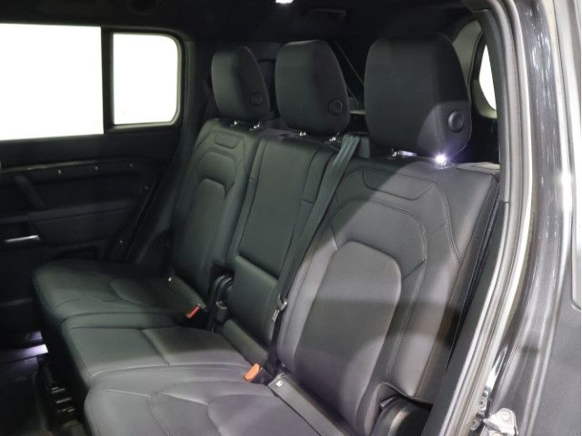 ROVER DEFENDER 2024 Image 31