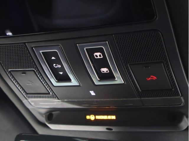 ROVER DEFENDER 2024 Image 31