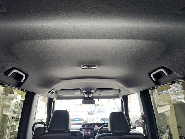 DAIHATSU TANTO CUSTOM 2021 Image 31