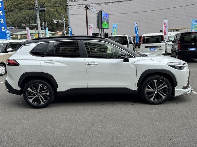 TOYOTA COROLLA CROSS HYBRID 2025 Image 31