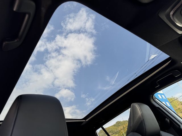 TOYOTA COROLLA CROSS HYBRID 2025 Image 31