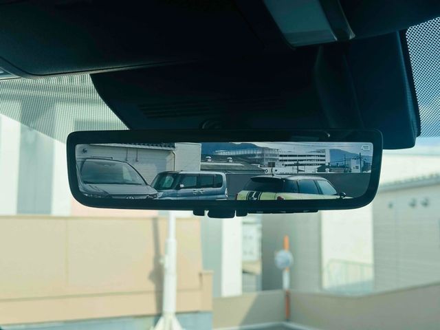 TOYOTA ALPHARD HYBRID 2026 Image 31