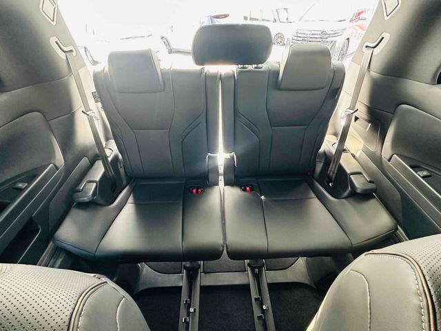 TOYOTA ALPHARD HYBRID 2026 Image 31