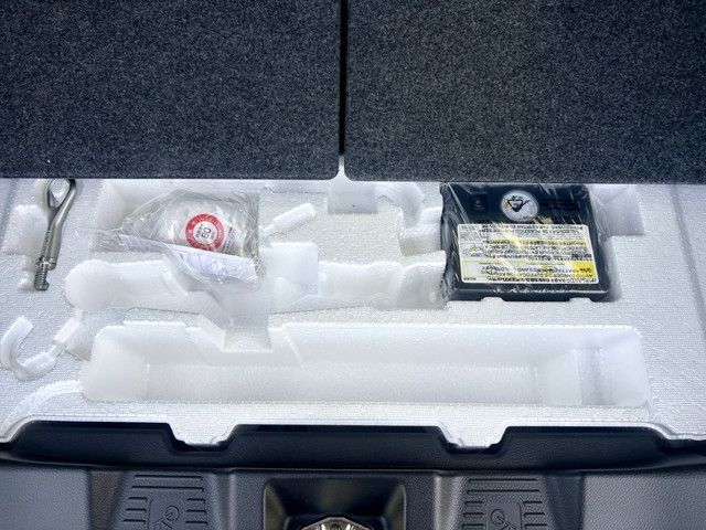 SUZUKI SPACIA CUSTOM 2023 Image 31