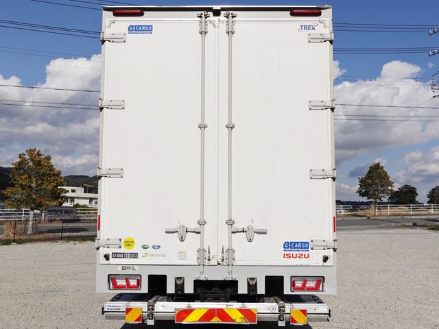 ISUZU GIGA 2017 Image 31