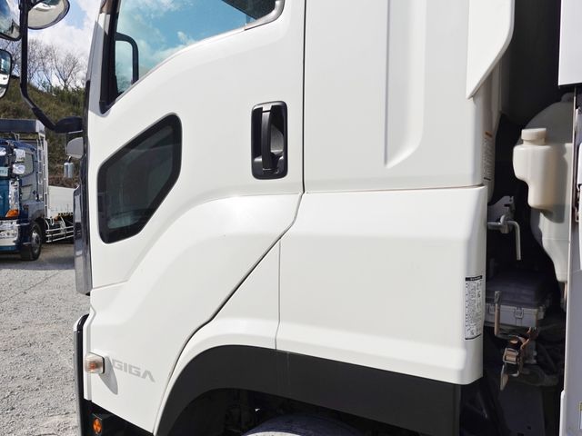 ISUZU GIGA 2017 Image 31