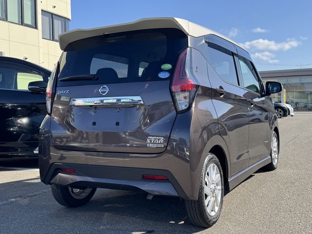 NISSAN DAYZ 2021 Image 31