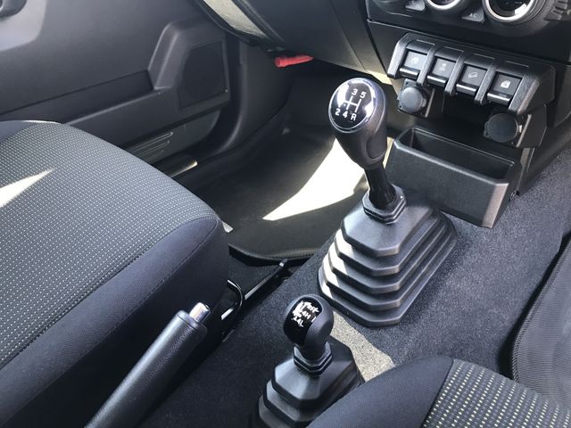 SUZUKI JIMNY SIERRA 2023 Image 31