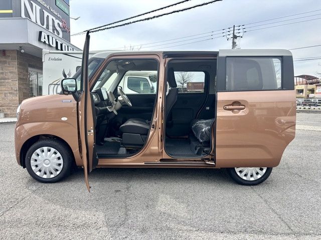 SUZUKI WAGON R SMILE 2025 Image 31