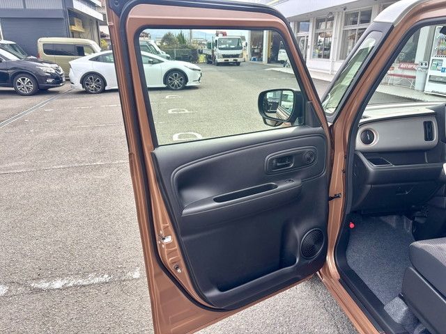 SUZUKI WAGON R SMILE 2025 Image 31