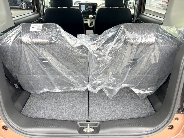 SUZUKI WAGON R SMILE 2025 Image 31