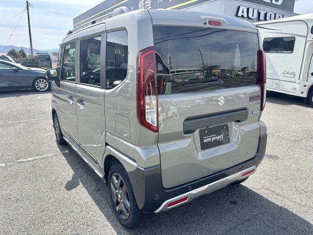 SUZUKI SPACIA GEAR 2024 Image 31