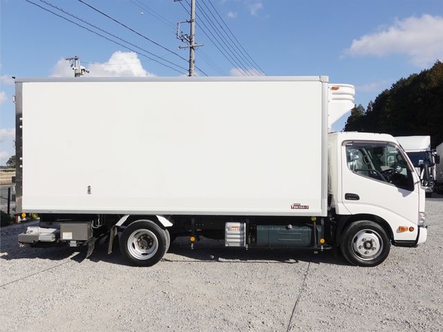 HINO DUTRO 2020 Image 31