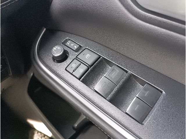 TOYOTA NOAH HYBRID 2022 Image 31