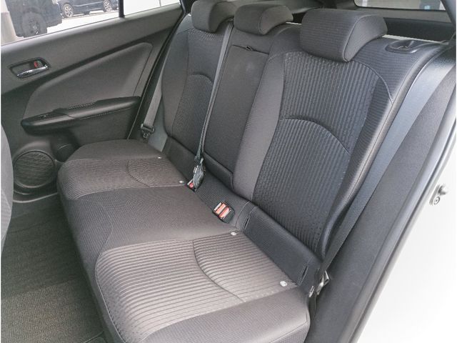 TOYOTA PRIUS 2016 Image 31