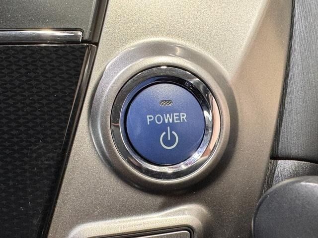 TOYOTA PRIUS ALPHA 2015 Image 31