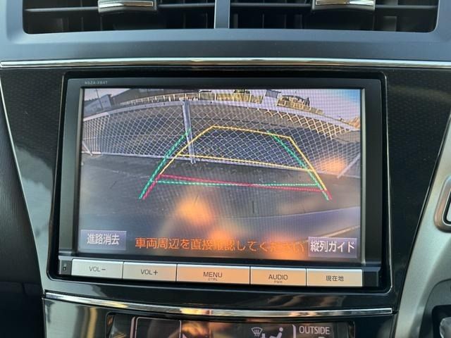 TOYOTA PRIUS ALPHA 2015 Image 31