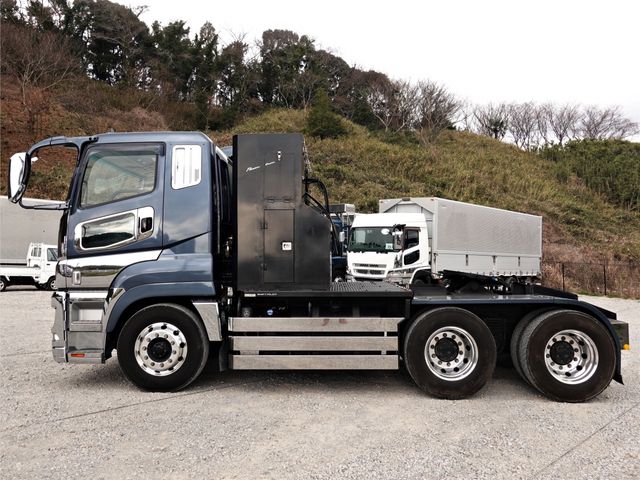 MITSUBISHI FUSOU SUPER GREAT 2019 Image 31