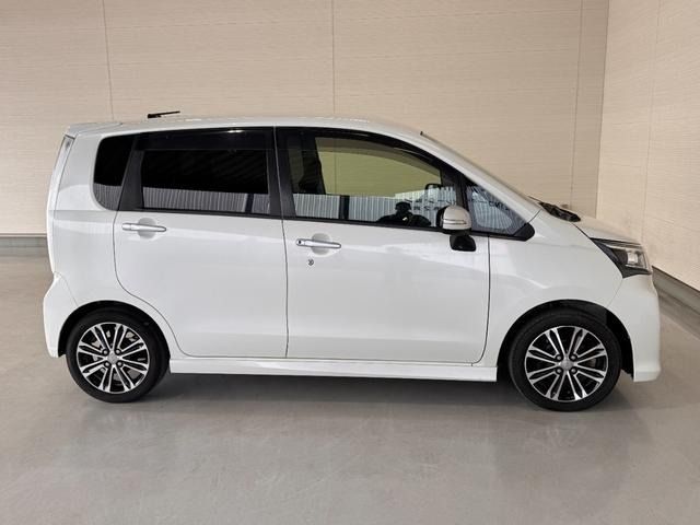 DAIHATSU MOVE CUSTOM 2014 Image 31