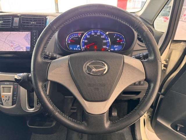 DAIHATSU MOVE CUSTOM 2014 Image 31