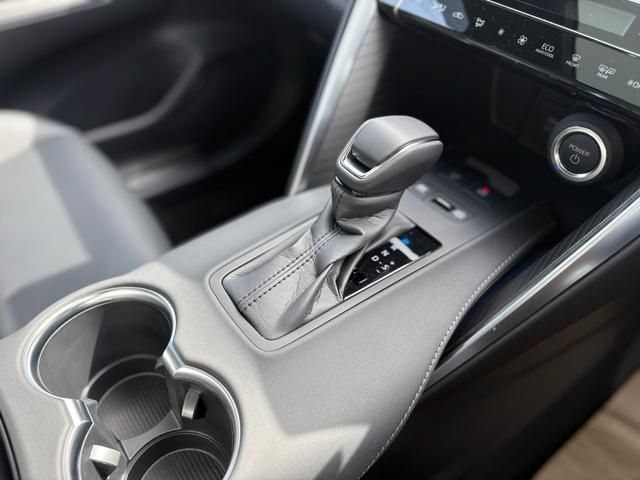 TOYOTA HARRIER HYBRID 2026 Image 31