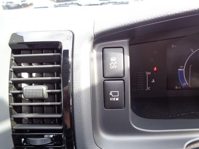 TOYOTA HIACE VAN 4WD 2026 Image 31