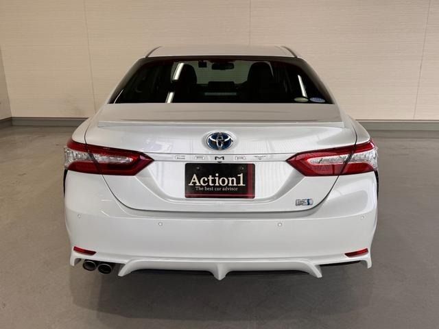 TOYOTA CAMRY HYBRID 2019 Image 31