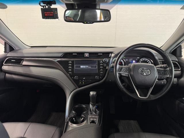 TOYOTA CAMRY HYBRID 2019 Image 31