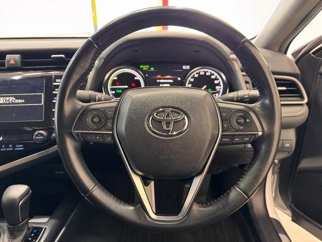 TOYOTA CAMRY HYBRID 2019 Image 31