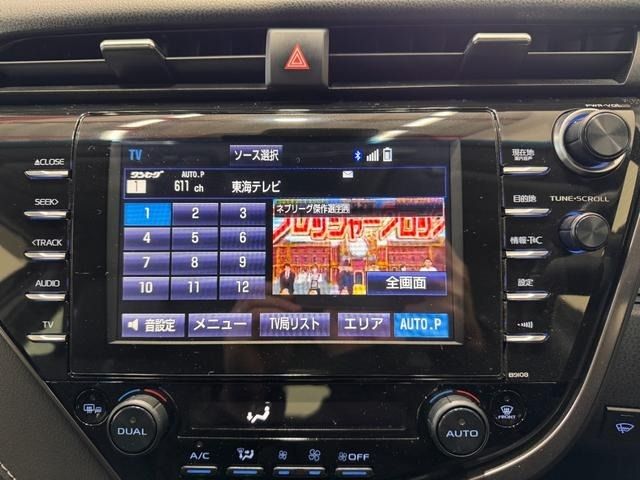 TOYOTA CAMRY HYBRID 2019 Image 31