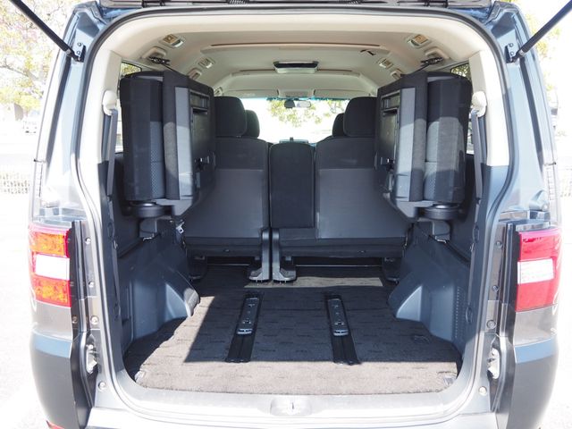 MITSUBISHI DELICA D:5 2WD 2011 Image 31