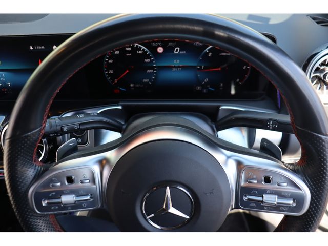 MERCEDES BENZ GLB 2021 Image 31