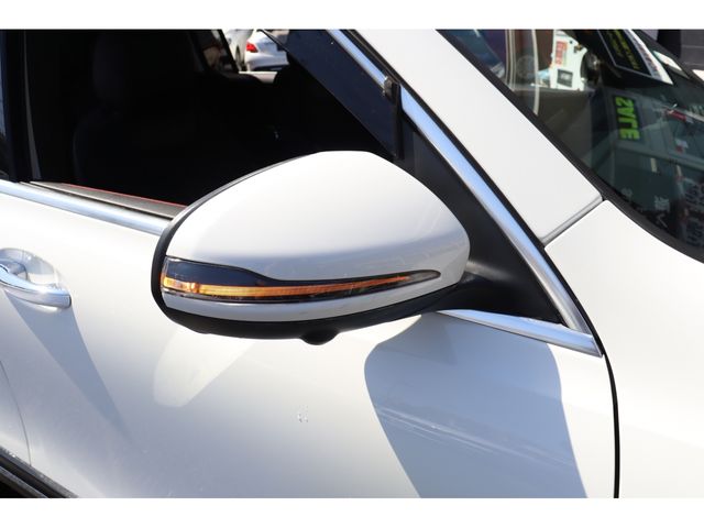 MERCEDES BENZ GLB 2021 Image 31