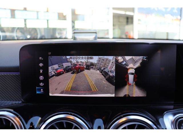 MERCEDES BENZ GLB 2021 Image 31