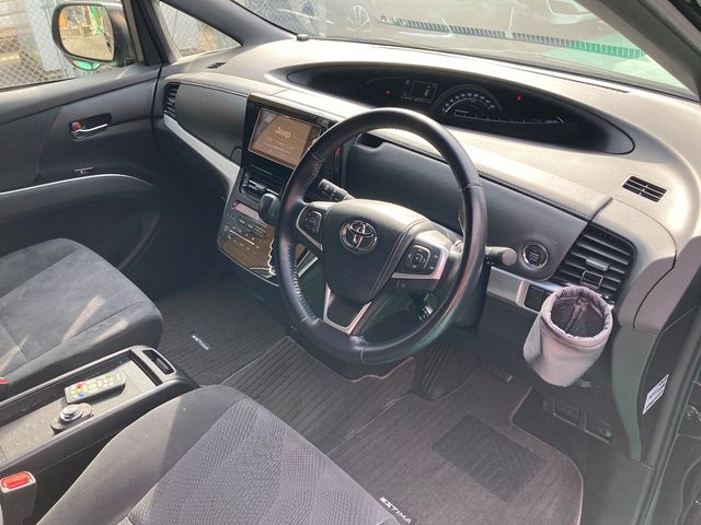 TOYOTA ESTIMA  4WD 2016 Image 31