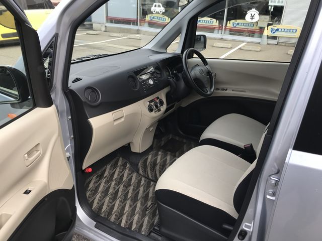 SUBARU LUCRA 4WD 2011 Image 31