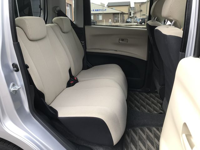 SUBARU LUCRA 4WD 2011 Image 31