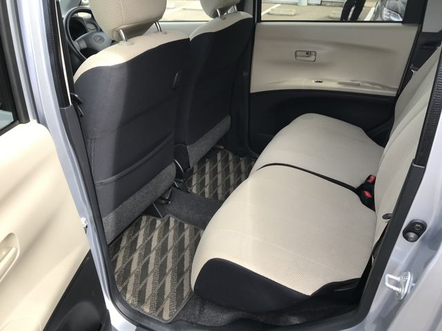 SUBARU LUCRA 4WD 2011 Image 31