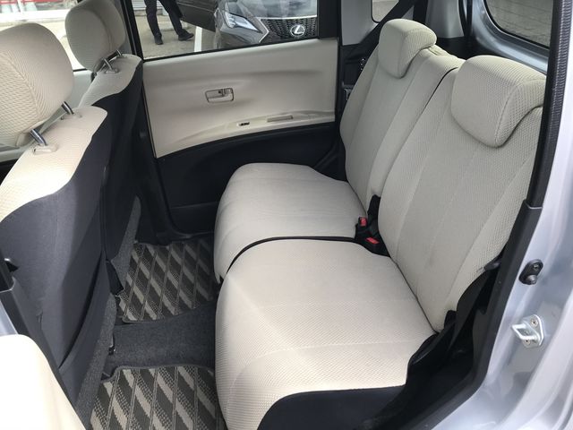 SUBARU LUCRA 4WD 2011 Image 31