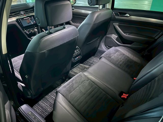 VOLKSWAGEN PASSAT VA 2017 Image 31