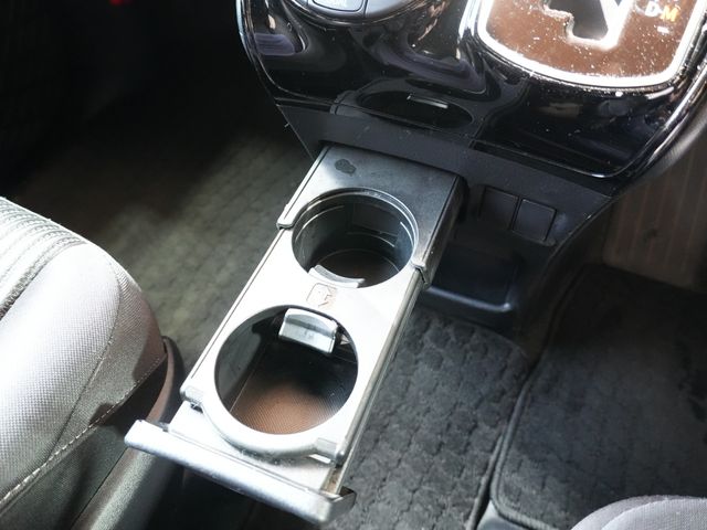 TOYOTA VOXY 2020 Image 31