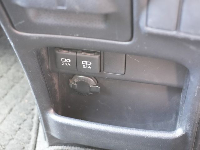 TOYOTA VOXY 2020 Image 31