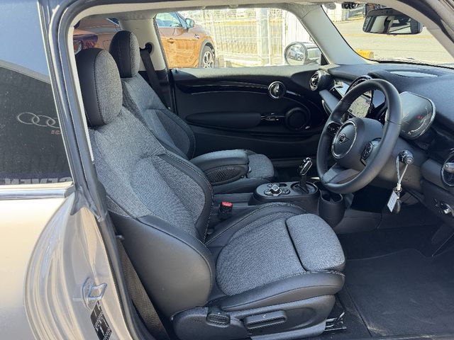 BMW MINI COOPER S 2021 Image 31