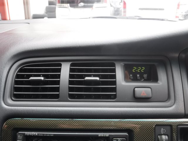 TOYOTA CHASER 1997 Image 31