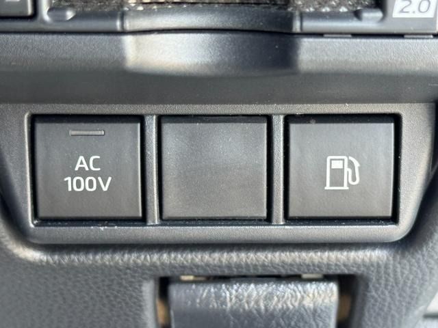 TOYOTA PRIUS 2023 Image 31