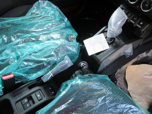 SUZUKI JIMNY NOMADE 2026 Image 31