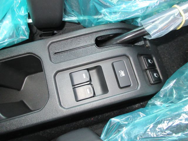SUZUKI JIMNY NOMADE 2026 Image 31