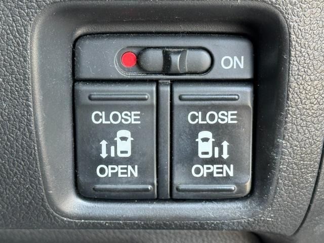 HONDA N BOX CUSTOM 2016 Image 31